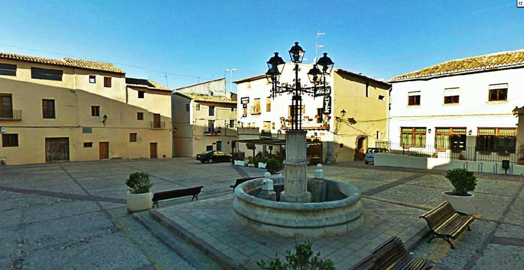 Alojamiento Turistico La Tinaja Requena Exteriér fotografie